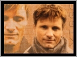 Viggo Mortensen, szalik